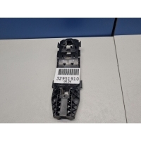 Кронштейн ручки двери Volkswagen Polo Sedan 2011- 5N0839885H