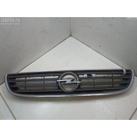 Решетка радиатора Opel Zafira A (1999-2005) 2001 90580685