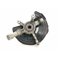 Кулак поворотный Mercedes-Benz CLA-Class C117 A2463320100, A2464210720