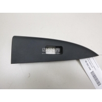 Накладка (кузов внутри) Nissan Note (E11) (2006 - 2013) 809609U00B