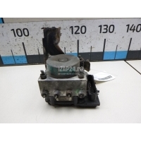 Блок ABS (насос) Nissan Note (E11) (2006 - 2013) 476609U16B