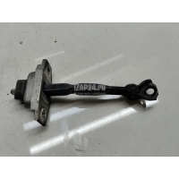 Ограничитель двери Toyota Camry V40 (2006 - 2011) 6862033070