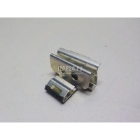 Крепеж Toyota Land Cruiser (200) 2008 6792322070