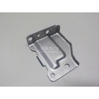 Кронштейн (сопут. товар) Toyota Land Cruiser (200) 2008 5888960010