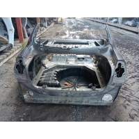 Задняя часть с крыльями Renault Megane 2 2005 7751475124, 7782826093, 7782826481, 7751475041, 7751475051