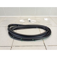 Уплотнитель заднего стекла Mercedes-Benz X-Class W470 A4707301400
