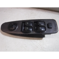 Блок управления стеклоподъемниками Hyundai Elantra IV (2006—2011) XD 2005 935702D000