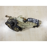 Замок двери передней левой Opel Astra F (1991—2005) 1997 5134109