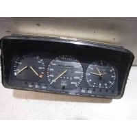 Панель приборов Volkswagen Passat B3 (1988—1993) 357919053E