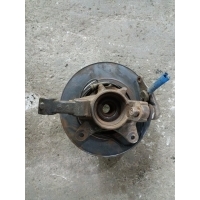 Кулак поворотный правый Land Rover Freelander I 1997-2006 2003 RUB000040