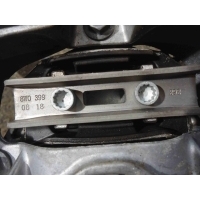 Кронштейн КПП Audi A4 B9 (2015—2020) 2015 8W0399292, 80A399262BA