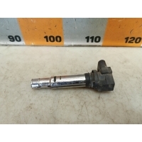 Катушка зажигания Volkswagen Polo 5 036905715G