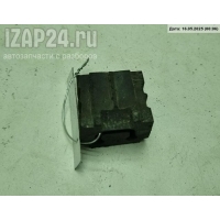 Кронштейн радиатора Volkswagen Passat B5 2000 8d0260425