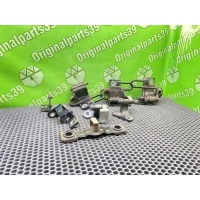 Петли дверей Volkswagen Passat B6 Variant 2006 3C0831402D, 3C0831402, 3C0831412C, 3C4833401D, 3C4833402D, 3C4833411C, 3C4833412C, 3C0831402D