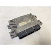Блок управления RENAULT Logan 2 2013- 237105035r