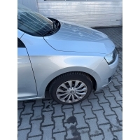 Skoda rapid la7w крыло правая передняя передний в цвет