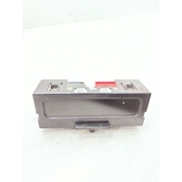 Дисплей компьютера Renault Scenic 2001 P8200028364A