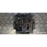 Суппорт передний правый Kia Sorento 2 2011 BC140102