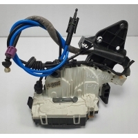ZAMEK DRZWI PRAWY TYŁ MERCEDES W204 A2047300435