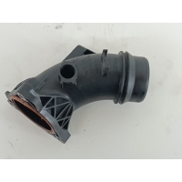Патрубок впускной системы Mercedes CLA C118 A6540900044