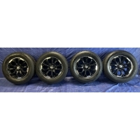 Джип гранд cherokee wk2 рестайлинг колёса в сборе зима 265 / 60 / 18