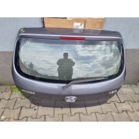 Hyundai i20 i 08-15 крышка багажника задняя задняя полная 2e