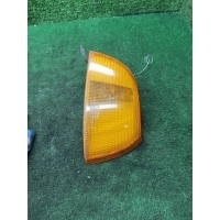 поворотник правый Fiat Punto 1995