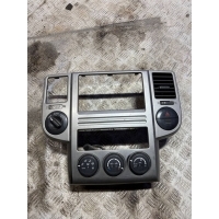 Блок управления печки/климат-контроля Nissan X-Trail T30 2006 27500ES70A