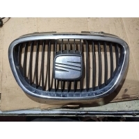 Решетка радиатора Seat Altea 2006