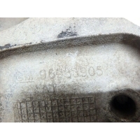 Кронштейн опоры КПП GM Tracker (1998 - 2008) 96983905