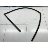 Уплотнитель стекла двери Hyundai-Kia Ceed (2007 - 2012) 825401H000