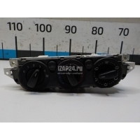 Блок управления отопителем Ford Focus II (2008 - 2011) 1374165