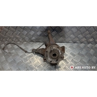 ступица передняя левая Mitsubishi Carisma 1999