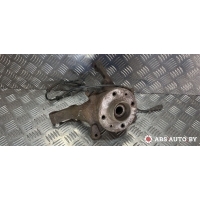 ступица передняя левая Renault Laguna 1997