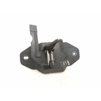 Крюк замка капота Land Rover Discovery Sport L550 LR073063, FK7216892AC