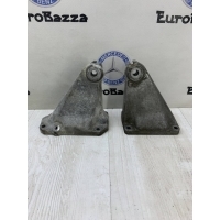 Кронштейн опоры двигателя Mercedes М112 Mercedes W209 CLK 2002-2009 A1122232004