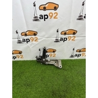 Крепление рычага подвески Skoda Octavia A5 2008 1K0199296F