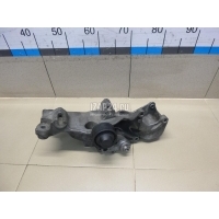 Кронштейн генератора Renault Trafic (2001 - 2014) 117103943R