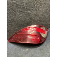 MERCEDES W251 LAMPA TYŁ PRAWA A2518201664