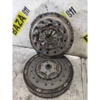 Комплект сцепления Volkswagen Passat B5 2002 059141031J