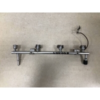 Топливная рейка Opel Astra J 2010-2017 55573667, 817048, 55573666