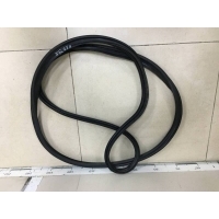 Уплотнитель багажника Toyota Corolla E120 2001-2007 6788113241