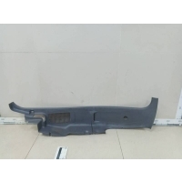 Обшивка стойки Mazda BT-50 2006-2012 UH8368250C72