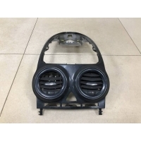 Решетка вентиляционная Opel Corsa D 2006-2015 7209170, 13204956, 1814707