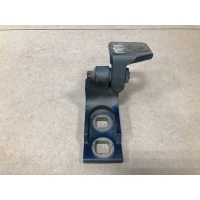 Петля двери передней правой верхняя Opel Corsa D 2006-2015 13180564