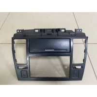 Рамка магнитолы Nissan Tiida C11 2007-2014 68260EM02A