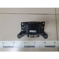 Подушка коробки передач Skoda Octavia A7 2013> 5Q0199555R