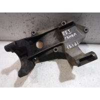Кронштейн генератора Ford Focus I (1998—2004) 2004 1133906