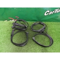 Уплотнители дверей Mercedes-Benz S W221 2007 A2217200178