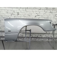 Крыло мерседес 84 - 96 w124 цвет 744